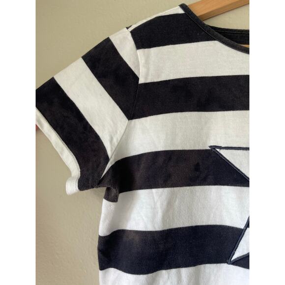 90s Requirements Black & White Stripe Tee with Star Embroidery - Picture 6 of 6